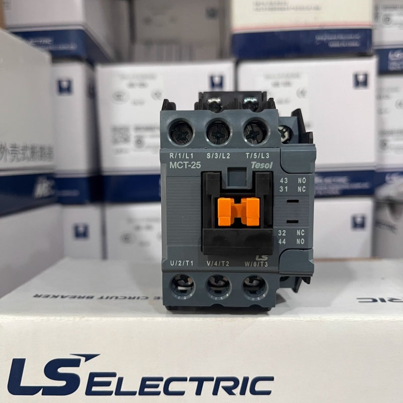مجموعة التحكم في المحرك LS MCT/MTT (9 أمبير - 65 أمبير، تيار متردد 220 فولت)