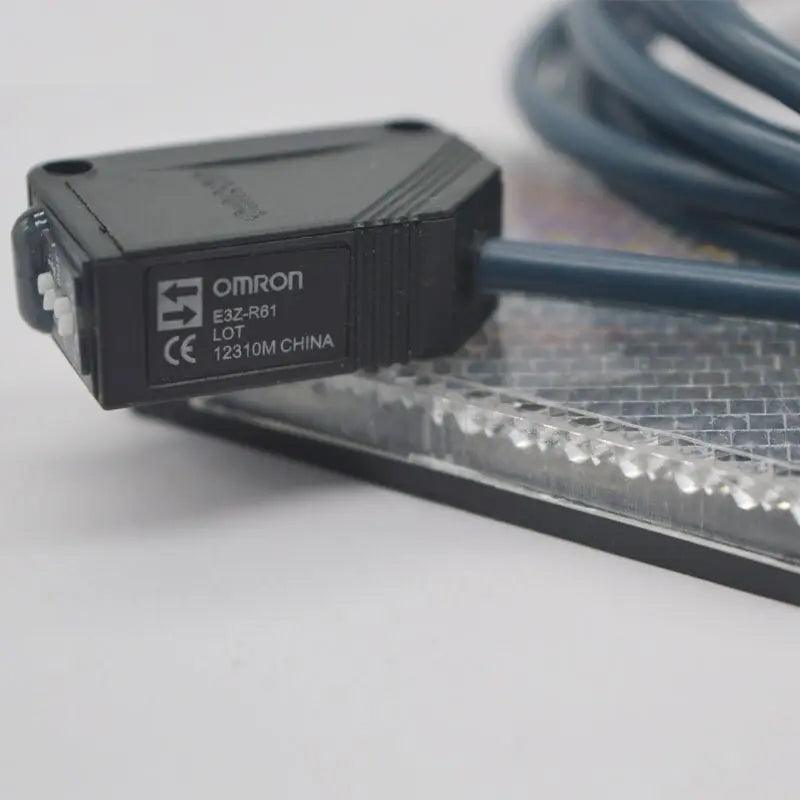 Sensor E3zg R61 electrical center b2c | Omron- Photoelectric Sensor Retro-reflective ...