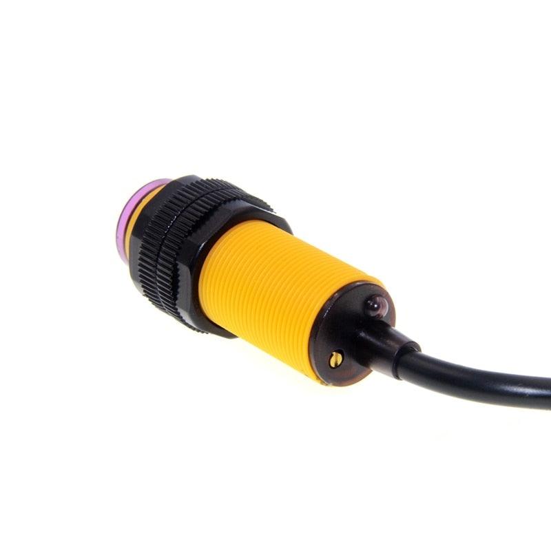 Obstacle avoidance vehicle sensor E18-D80NK Photoelectric Sensor Proximity Switch Infrared 3-80cm Detection Range Adjustable.